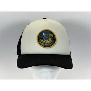 Vans Skeleton Flamingo Patch Trucker Hat Black White Mesh Snapback